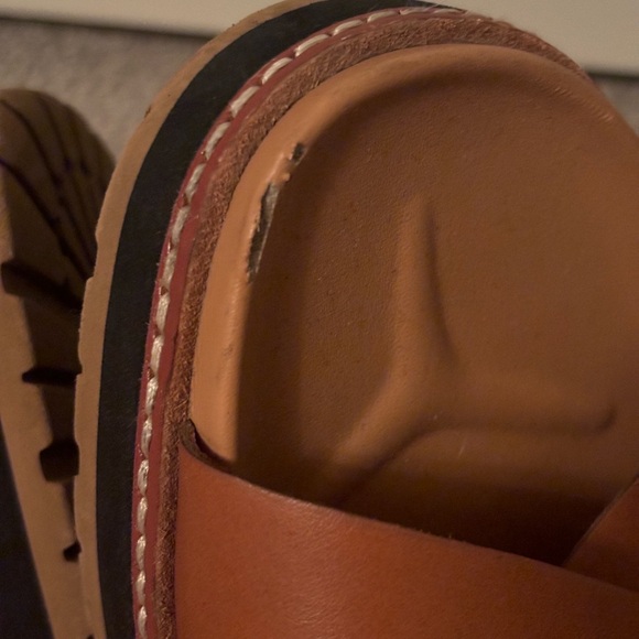 Madewell Dayna Lugsole Slide Sandal in Leather English Saddle | Camel/Brown - Picture 4 of 7